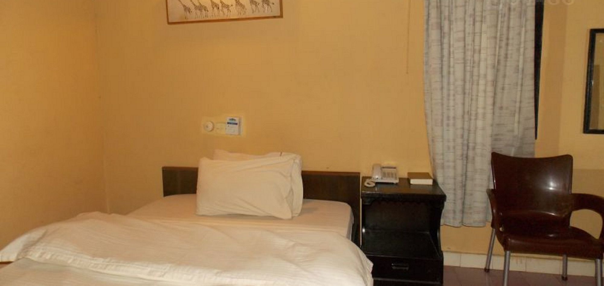 Whispering Palms Resort Magbon 外观 照片